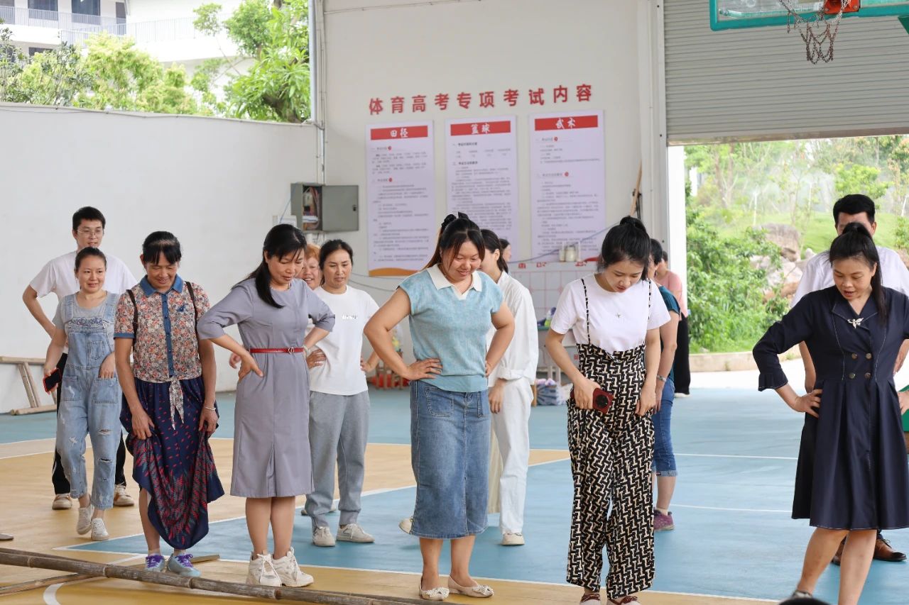 我校举行“五一”国际劳动节教职工游园活动 丨 乐玩体育,乐玩(中国)